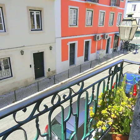 Principe Real Cecilio Apartment *